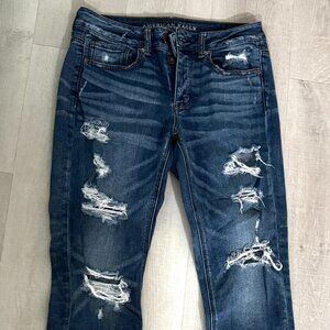 American Eagle Tomgirl Distressed Jeans Size 4
